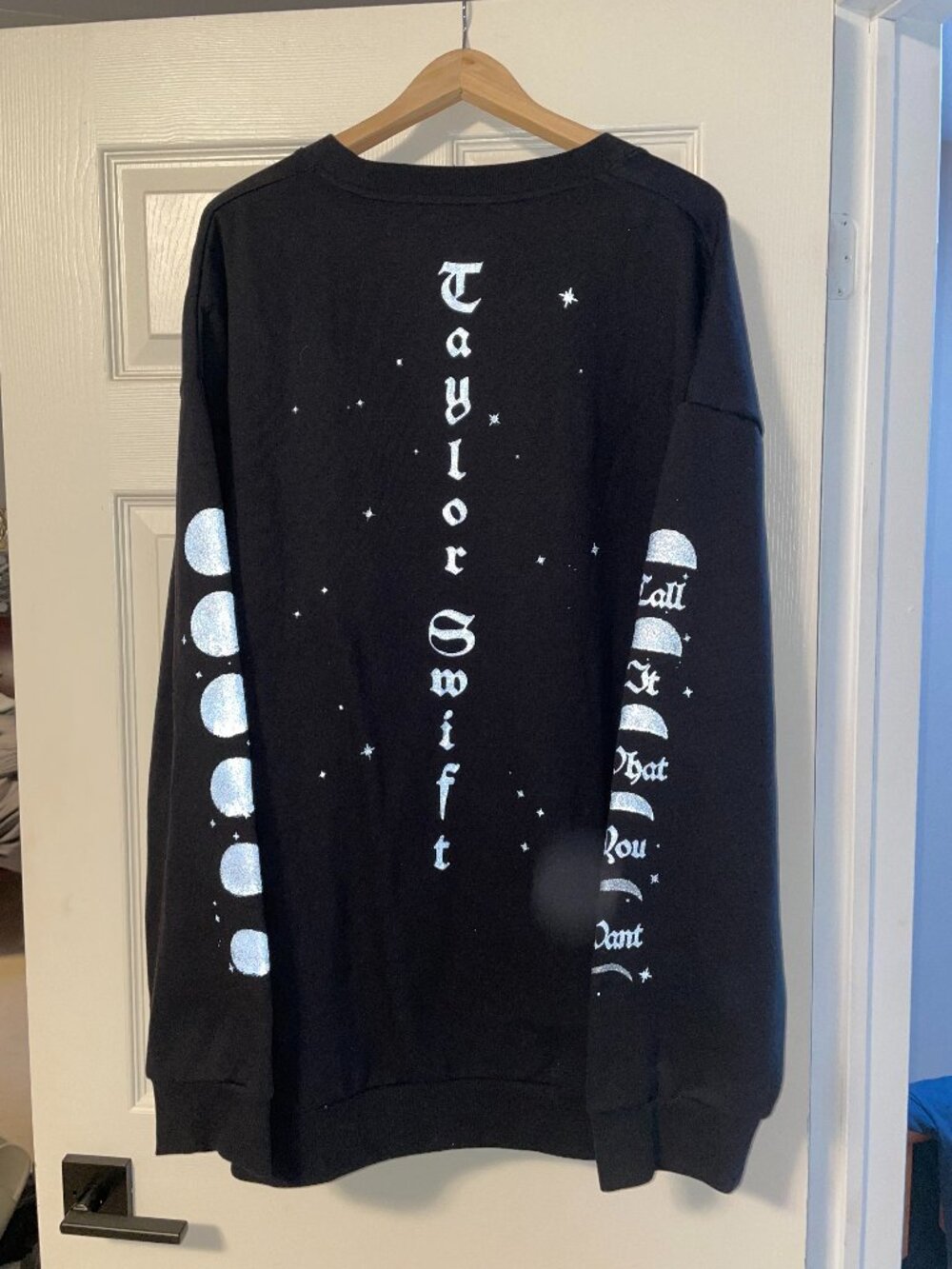 Taylor Swift | Reputation | Starry Nights Crewneck - Picture 2 of 2